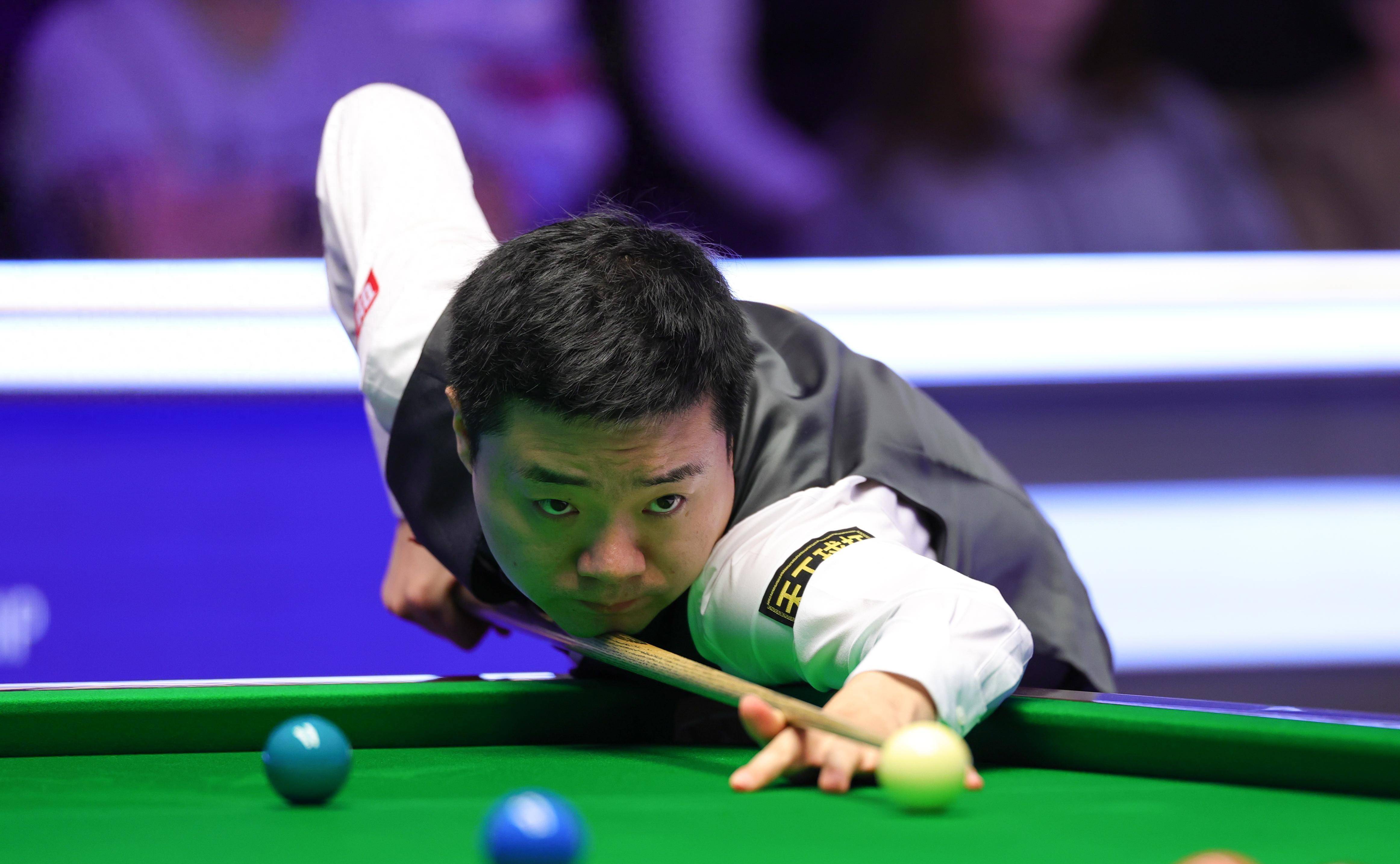 O在接受采 O在接受采