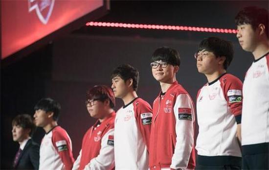 场上能够 场上能够