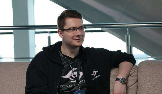 比划花样 比划花样